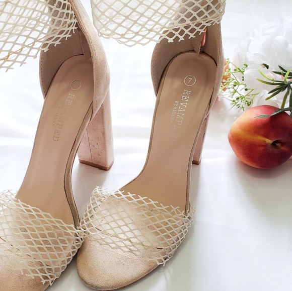 Nude heels - Picture 3 of 3